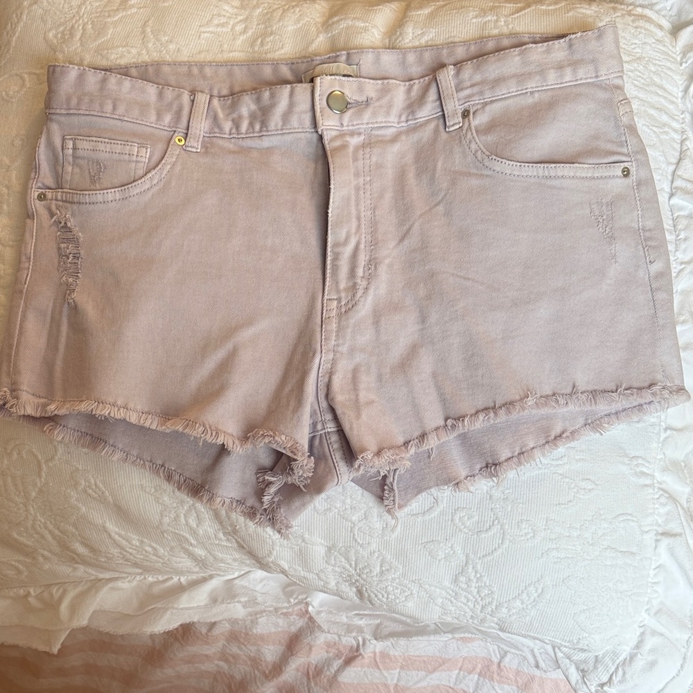 Lavender Frayed Hem Women Shorts